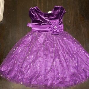 Girls dress